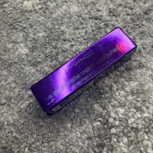 Mac Amplified Creme Lipstick